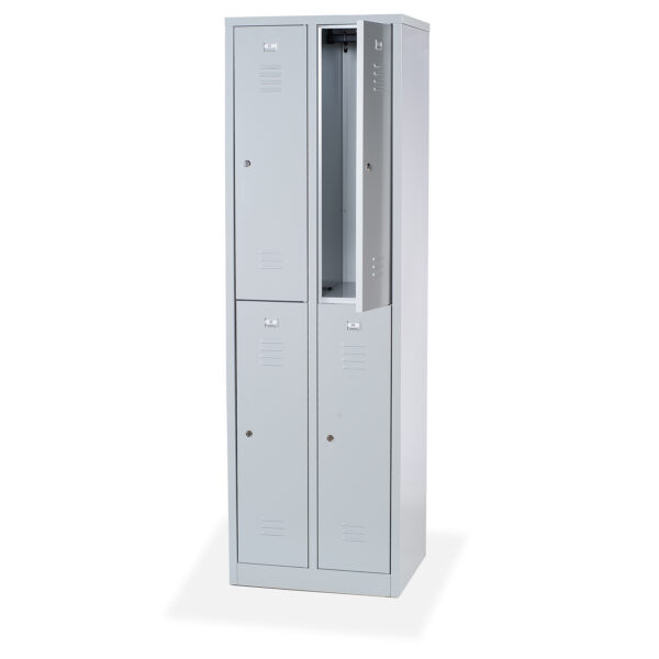 Locker with 4 units